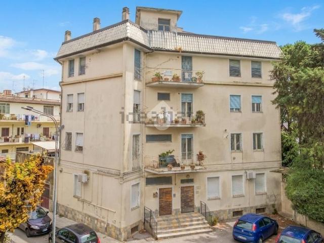 Appartamento in vendita di 130 m² in Via Don Giovanni Bosco, 70