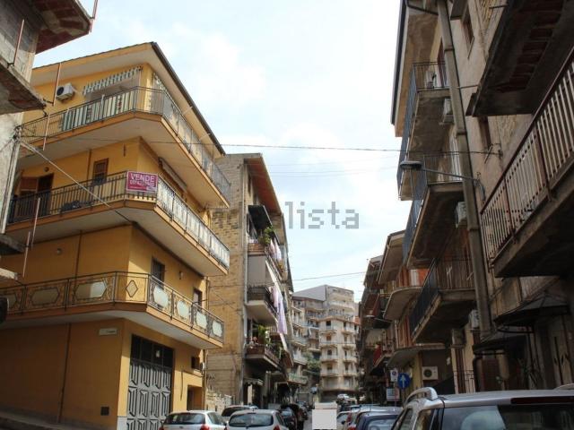 Appartamento in vendita di 130 m² in Via Don Pino Puglisi, 129