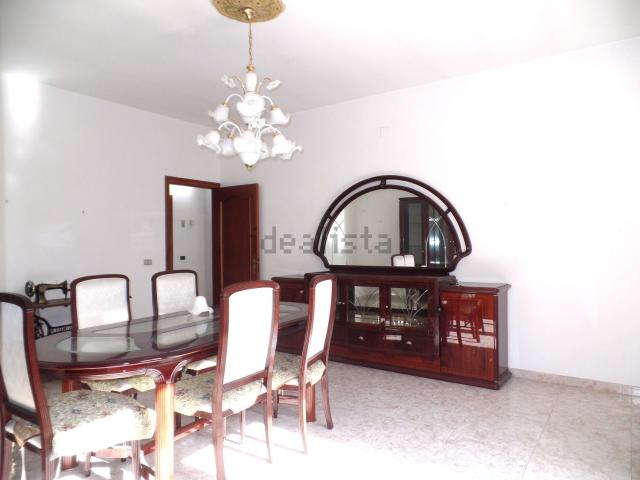 Appartamento in vendita di 130 m² in Via de gasperi