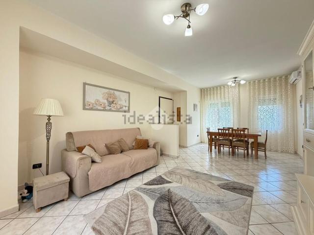 Appartamento in vendita di 130 m² in Via Fontanelle
