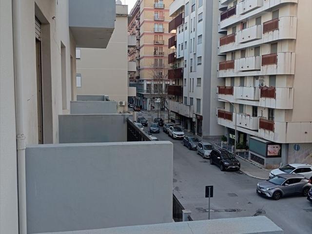 Appartamento in vendita di 130 m² in Via degli Stabilimenti