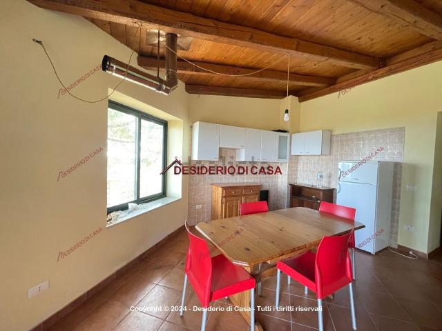 Appartamento in vendita di 130 m² in Via dei Saraceni