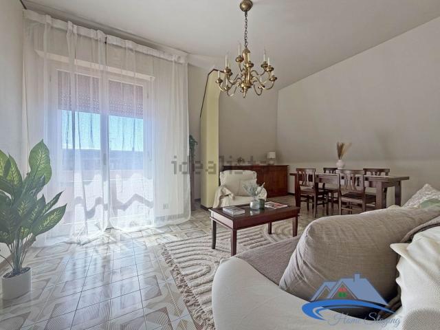 Appartamento in vendita di 130 m² in Via del Mandorlo, 7
