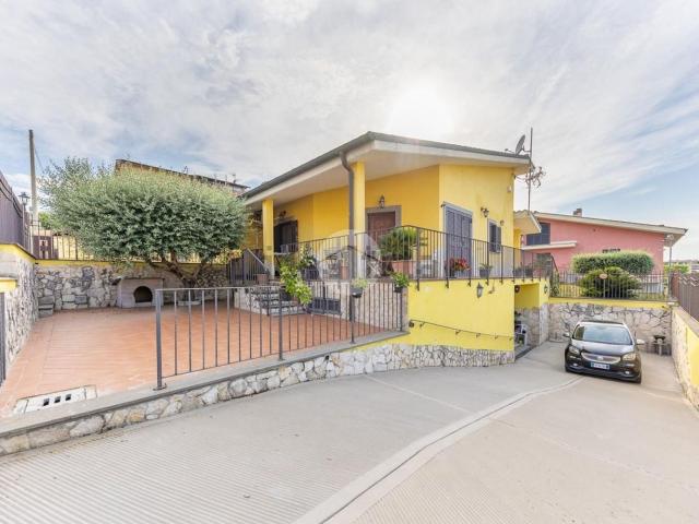 Appartamento in vendita di 130 m² in Via del Fosso di Sant&apos Andrea, 120