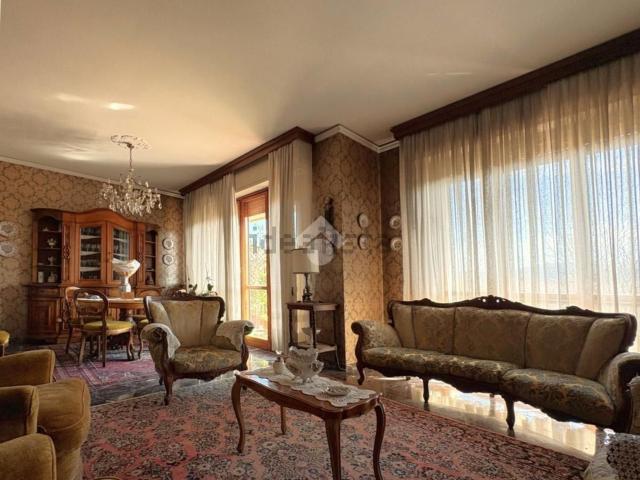 Appartamento in vendita di 130 m² in Via del Gignoro, 85