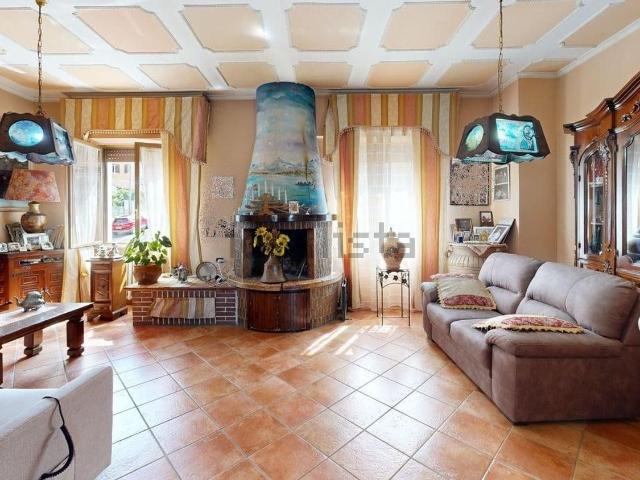 Appartamento in vendita di 130 m² in Via del Parco