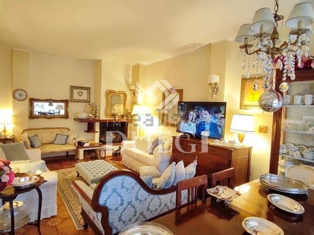 Appartamento in vendita di 130 m² in Via del Rio