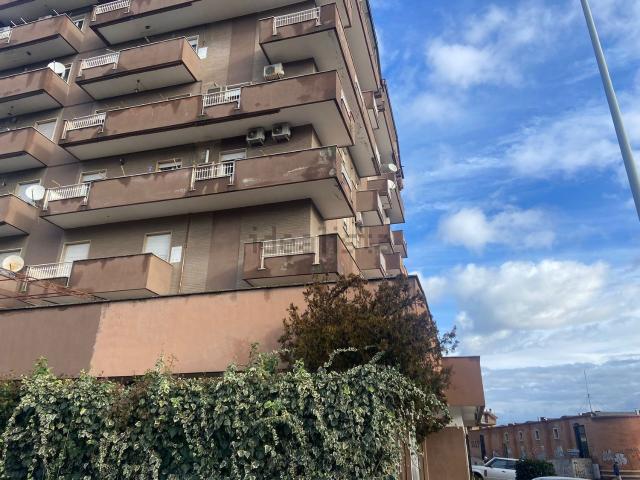 Appartamento in vendita di 130 m² in Via dello Stadio, 1