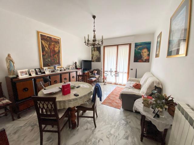 Appartamento in vendita di 130 m² in Via della Cornice