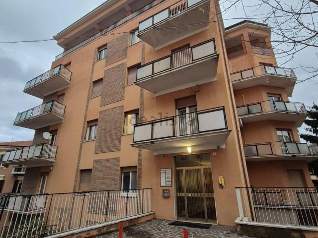 Appartamento in vendita di 130 m² in Via della Liberazione, 1