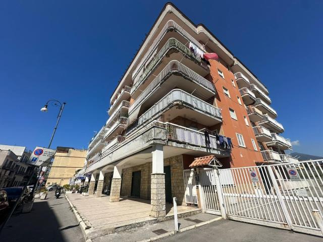 Appartamento in vendita di 130 m² in Via della Rocca Giovanni, 258