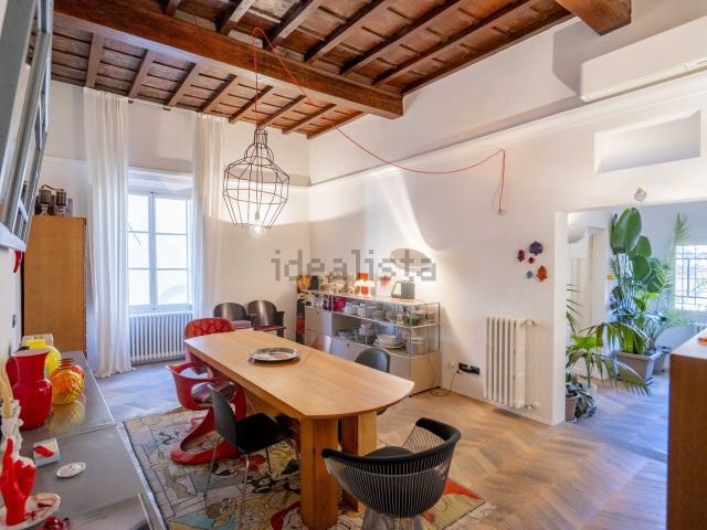 Appartamento in vendita di 130 m² in Via delle Terme