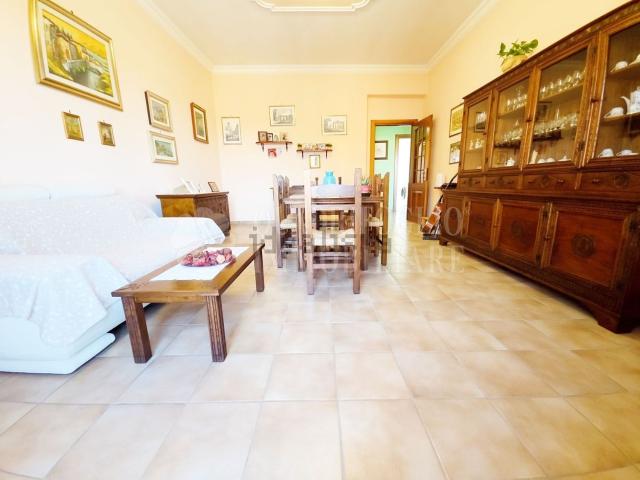 Appartamento in vendita di 130 m² in Via di Dragone, 108