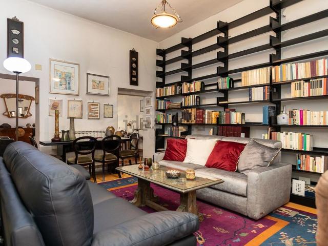 Appartamento in vendita di 130 m² in Via di San Francesco a Ripa