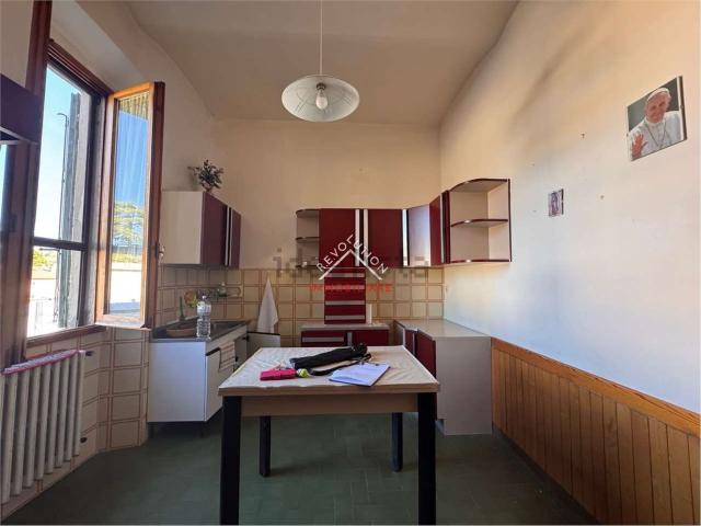 Appartamento in vendita di 130 m² in Via di Rignaldello