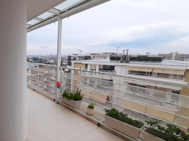 Appartamento in vendita di 130 m² in Via DIEGO ARMANDO MARADONA
