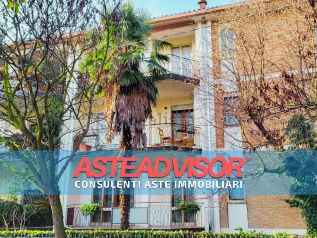 Appartamento in vendita di 130 m² in Via Enrico Bernardi, 23