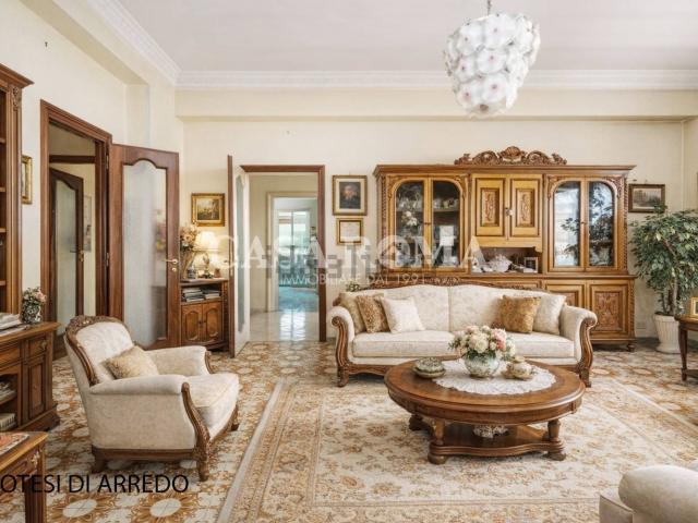 Appartamento in vendita di 130 m² in Via Ettore Rota, 20