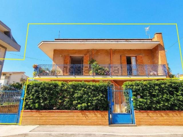 Appartamento in vendita di 130 m² in Via Fiume