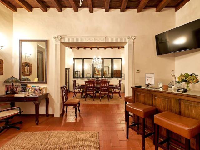 Appartamento in vendita di 130 m² in Via Fiesolana