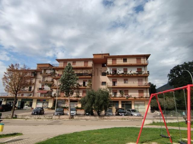 Appartamento in vendita di 130 m² in Via Firenze