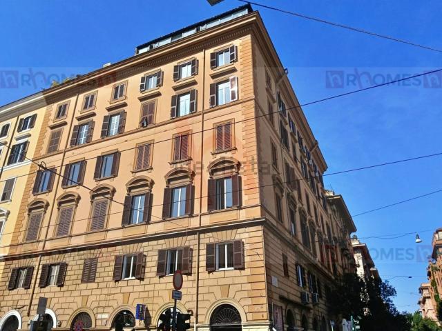 Appartamento in vendita di 130 m² in Via Flaminia, 37