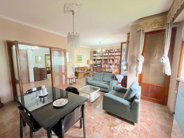 Appartamento in vendita di 130 m² in Via Flavio Torello Baracchini