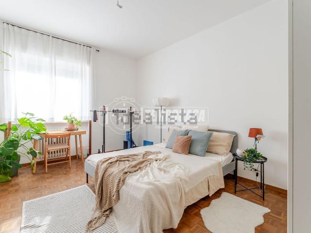 Appartamento in vendita di 130 m² in Via Francesco dall&apos Ongaro, 9