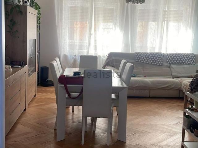 Appartamento in vendita di 130 m² in Via Fratelli Bandiera