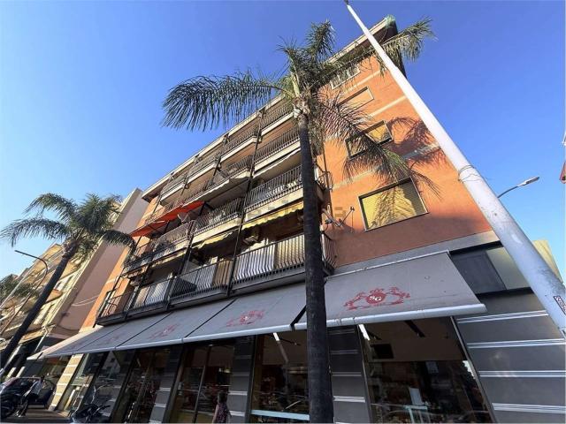 Appartamento in vendita di 130 m² in Via Imperia, 3