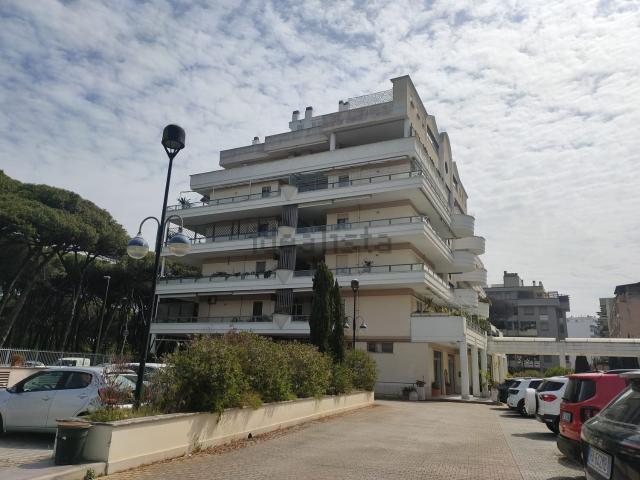 Appartamento in vendita di 130 m² in Via Isole Salomone, 12
