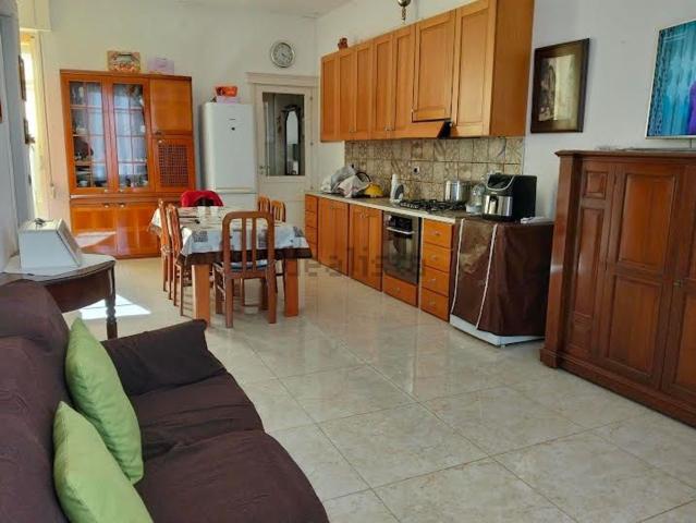 Appartamento in vendita di 130 m² in Via Isonzo