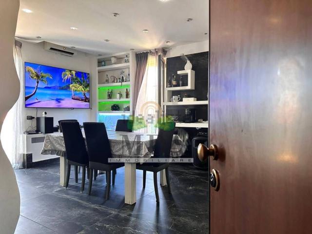 Appartamento in vendita di 130 m² in Via Orbetello, 4