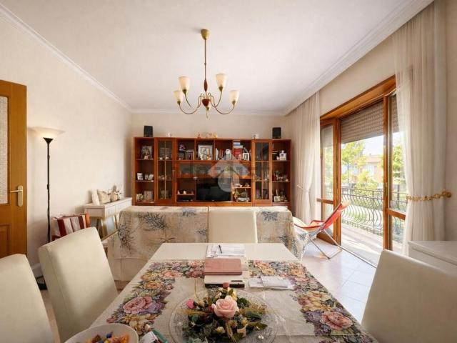 Appartamento in vendita di 130 m² in Via Ottorino Respighi, 60
