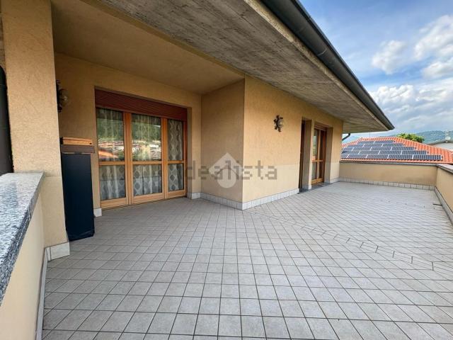 Appartamento in vendita di 130 m² in Via L. Brasi, 31