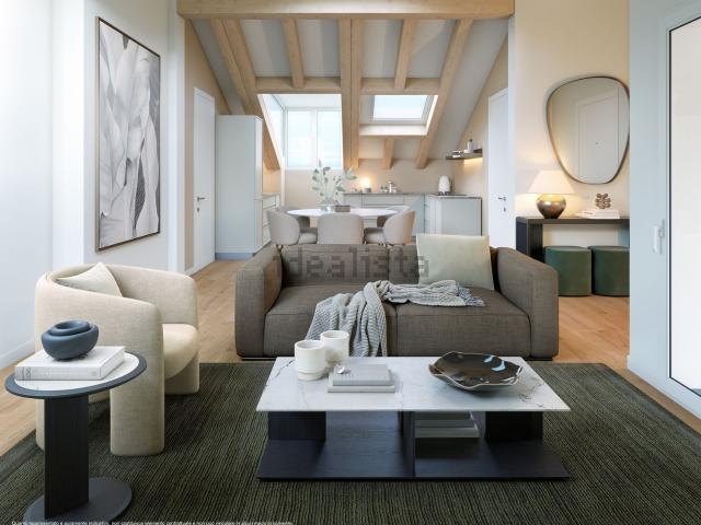Appartamento in vendita di 130 m² in Via Leone Tolstoi, 10
