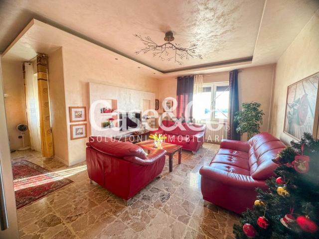 Appartamento in vendita di 130 m² in Via Leonida Bissolati