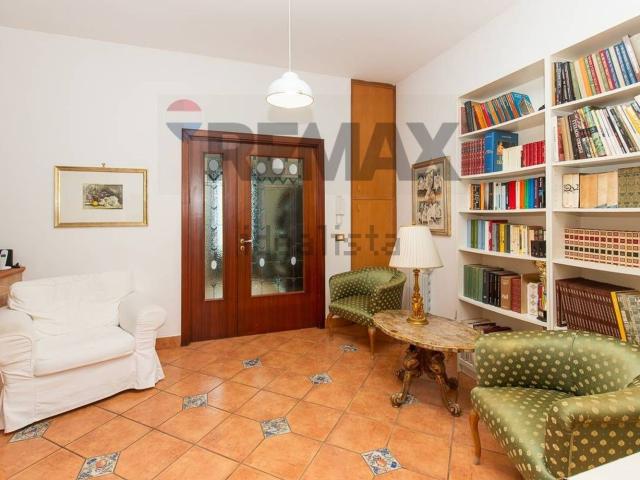 Appartamento in vendita di 130 m² in Via Livorno, 149