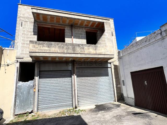 Appartamento in vendita di 130 m² in Via Ludovico Ariosto