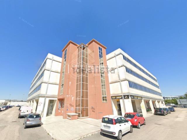 Appartamento in vendita di 130 m² in Via Luigi Miranda