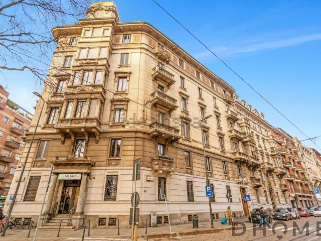 Appartamento in vendita di 130 m² in Via Luigi Settembrini, 1