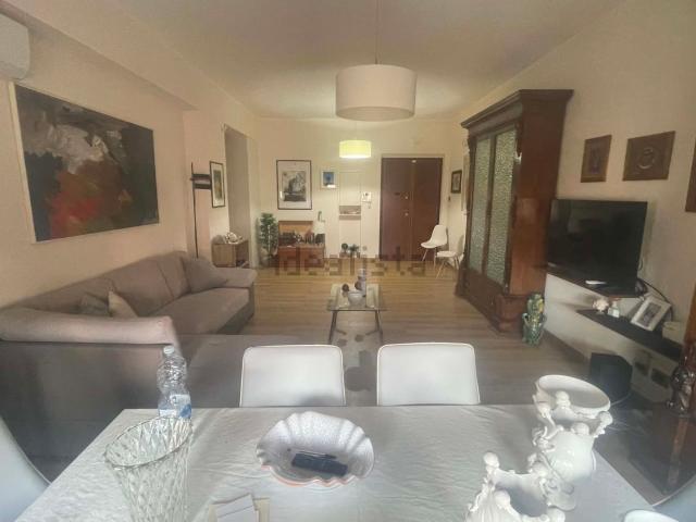 Appartamento in vendita di 130 m² in Via Luigi Pascali, 6