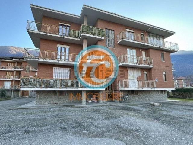 Appartamento in vendita di 130 m² in Via Moncenisio, 56