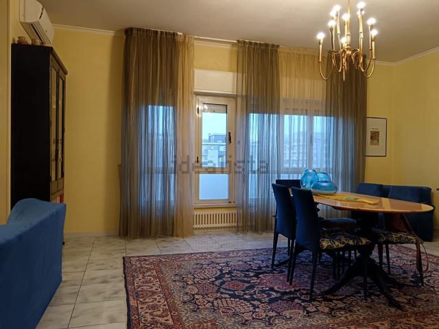 Appartamento in vendita di 130 m² in Via Monsignor Fortunato Maria Farina, 13
