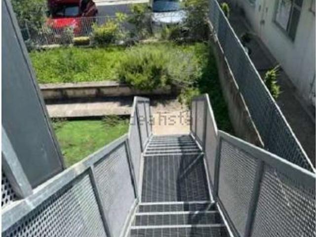 Appartamento in vendita di 130 m² in Via Monte Cenisio, 9
