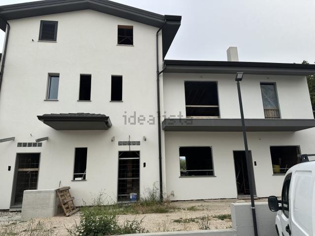 Appartamento in vendita di 130 m² in Via Montenero, 44