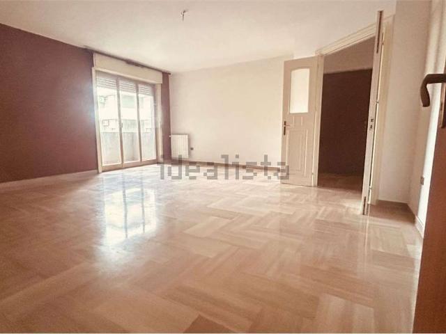 Appartamento in vendita di 130 m² in Via Mazara