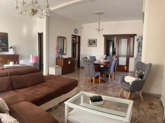 Appartamento in vendita di 130 m² in Via Machiavelli, 56038