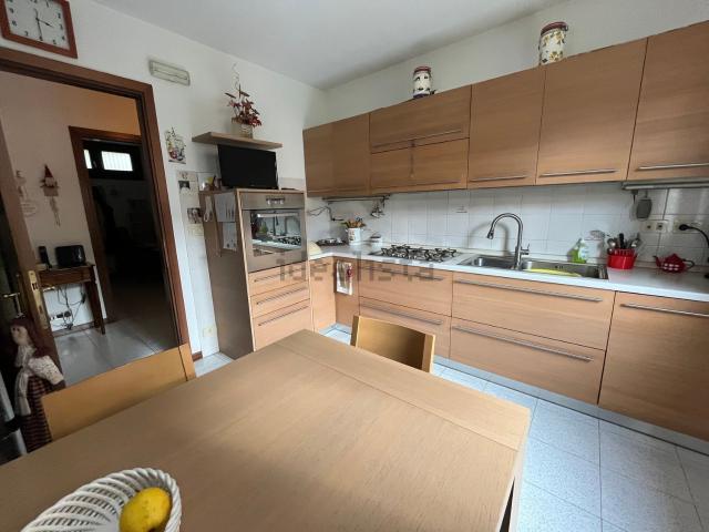 Appartamento in vendita di 130 m² in Via Maggiore