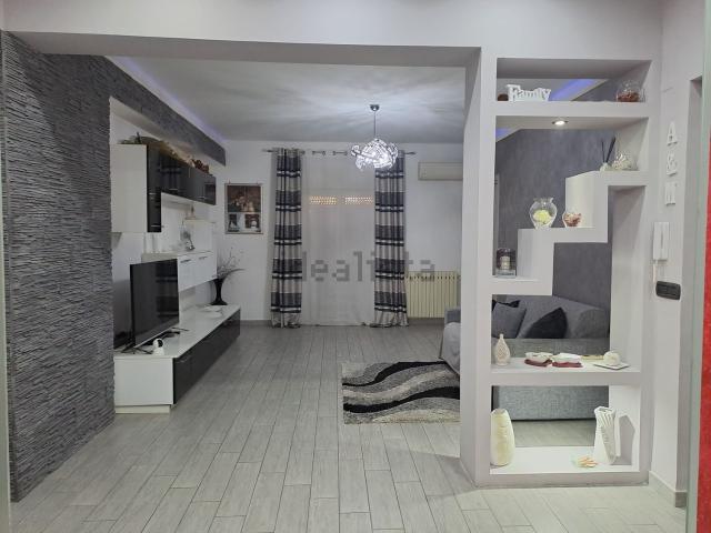 Appartamento in vendita di 130 m² in Via Marinaio d&apos Italia, 50